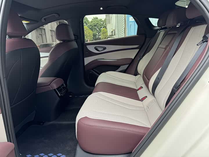 2026 BYD Seal 07 DM-i Hybrid