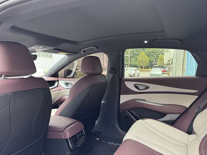 BYD Seal 07 DM-i Hybrid 2026 2026款 DM-i 1.5T 230km 旗舰型