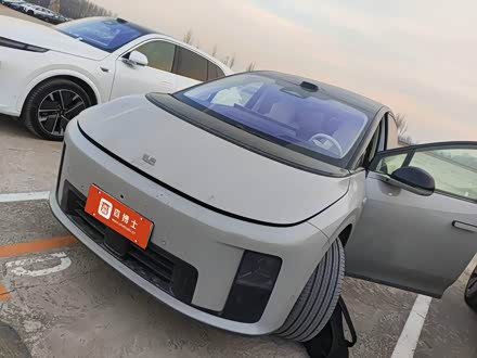 LiXiang i8 2025 2025款 标准版