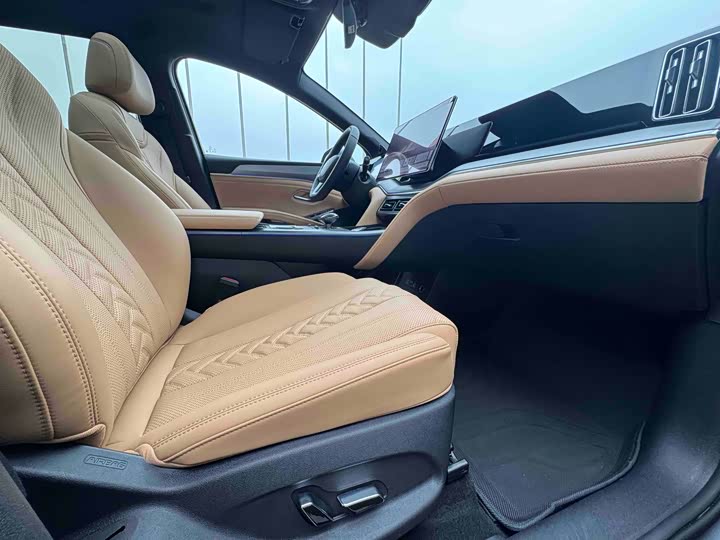 BYD Song L DM-i Hybrid 2025 2025款 智驾版 160km 超越型