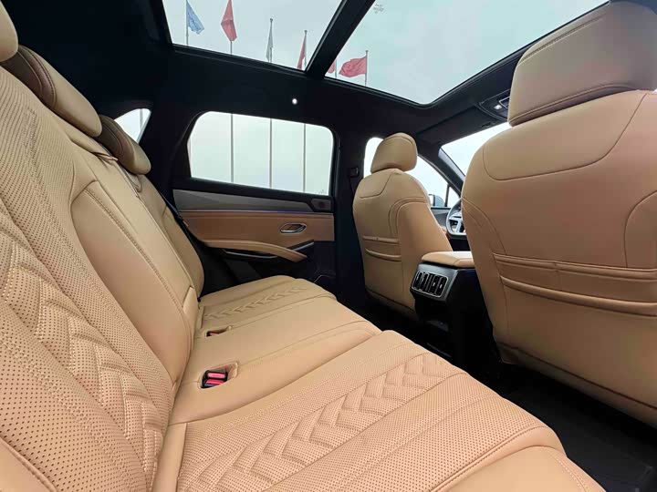 BYD Song L DM-i Hybrid 2025 2025款 智驾版 160km 超越型