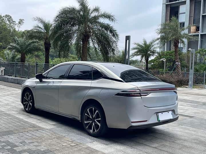 GAC Aion S Plus 2023 2023款 70 行政版 磷酸铁锂