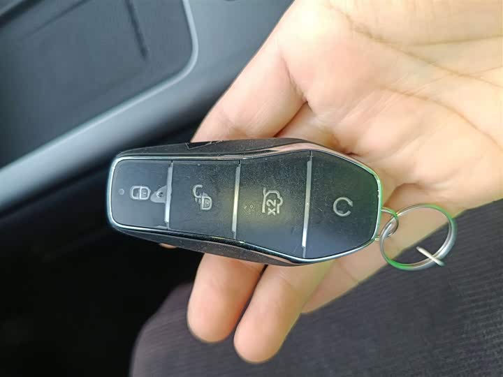 BYD Song Pro Hybrid 2025 2025款 第二代 智驾版 DM-i 115KM卓越型