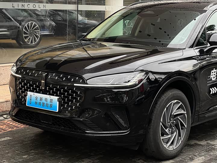 Lincoln Corsair 2024 2024款 1.5T 两驱尊享混动版