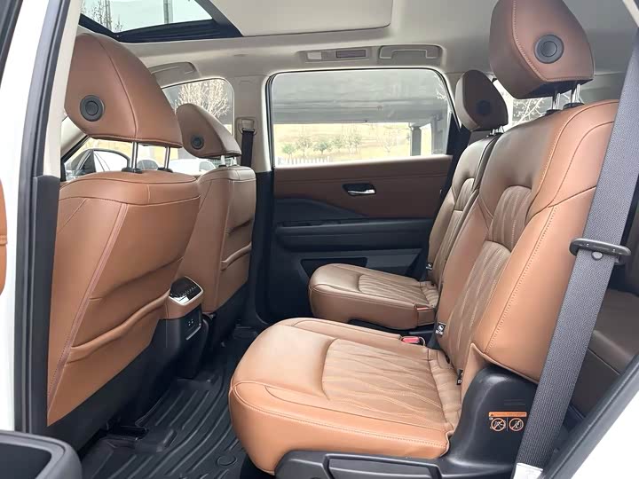 Nissan Pathfinder 2024 2024款 380VC-TURBO 四驱智尊版 6座