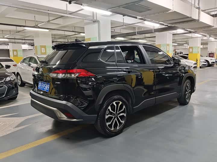 Toyota Frontlander 2024 2024款 2.0L 智能电混双擎 豪华版