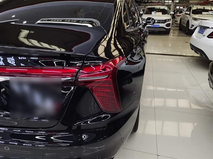 Hongqi H5 2025 2025款 2.0T 自动旗畅版