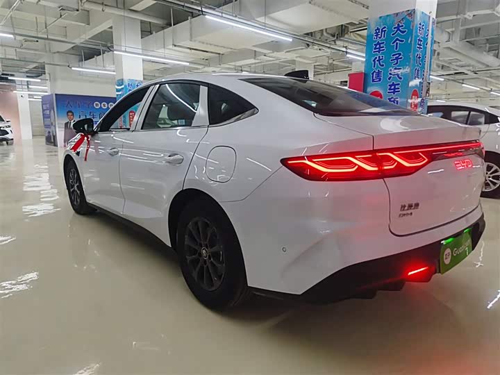2025 BYD Qin L
