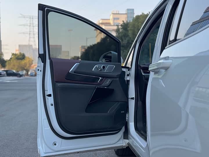 Buick GL8 Century 2025 2025款 2.0T 七座蕴世版