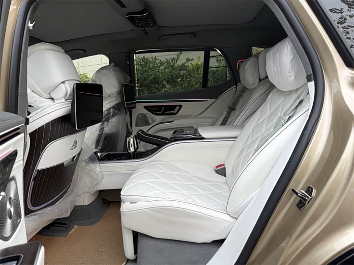 Mercedes-Benz Maybach EQS SUV 2024 2024款 EQS 680 礼尚版