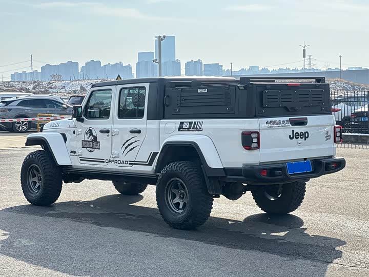 Jeep Gladiator 2022 2022款 3.6L 先行版