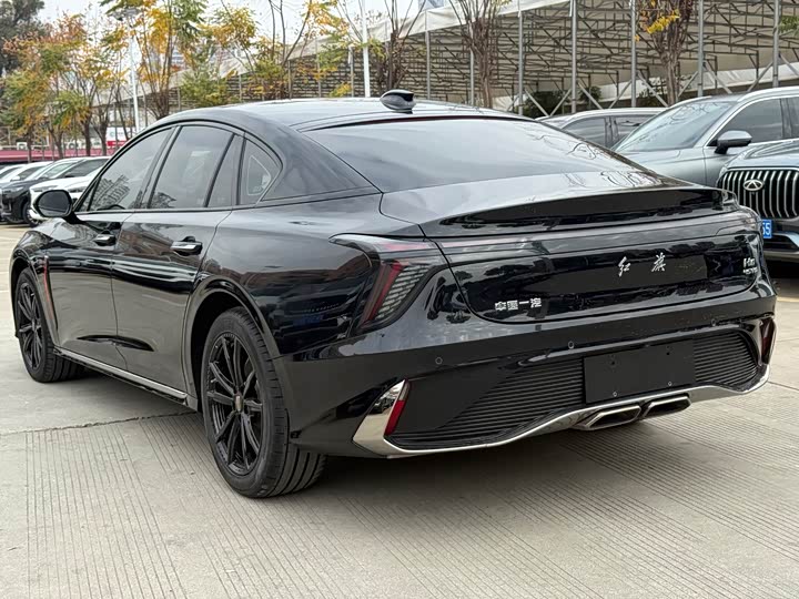 Hongqi H6 2023 2023款 2.0T 致尚版