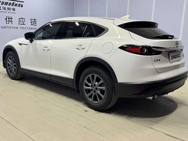 Mazda CX-4 2021 2021款 2.0L 自动两驱蓝天探索版