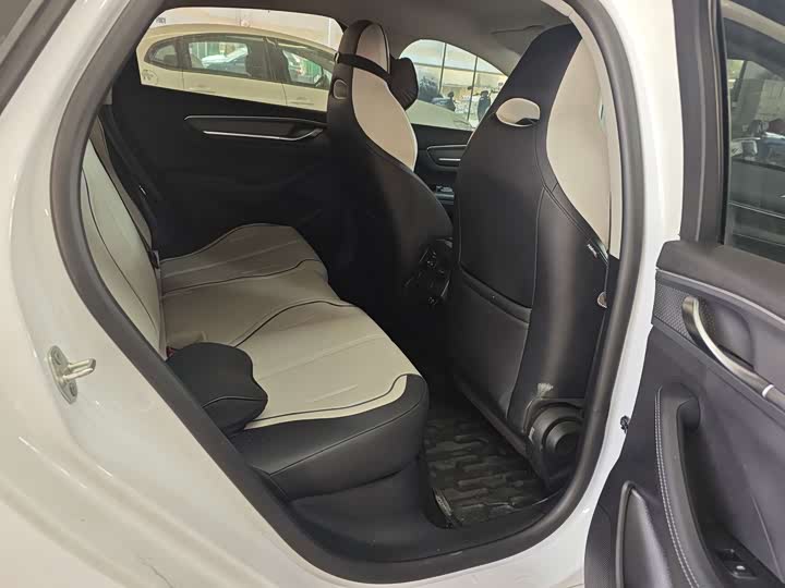 BYD Destroyer 05 2024 2024款 DM-i 55KM 领航荣耀版