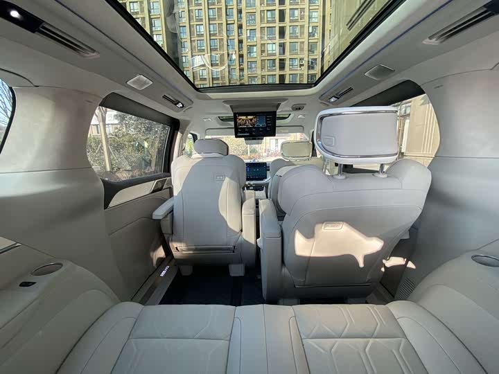 Volvo EM90 2025 2025款 Ultra 六座