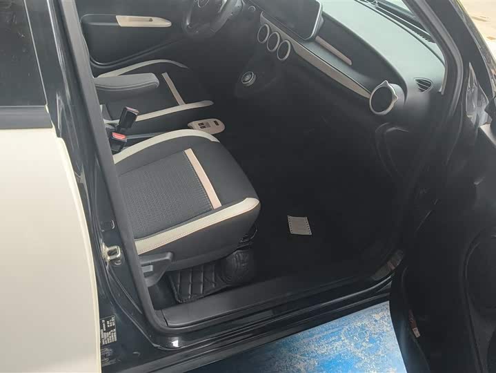 Ora Black Cat 2022 2022款 351km 舒适型 三元锂