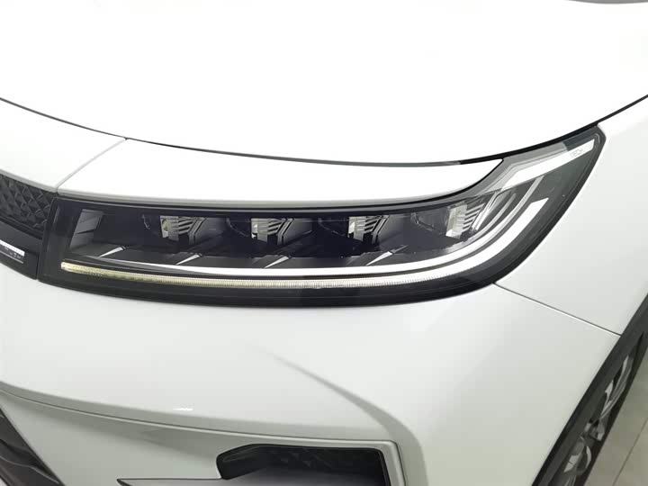 Exeed LX C-DM Hybrid 2022 2022款 1.5TCI-DHT 105KM乘风起版