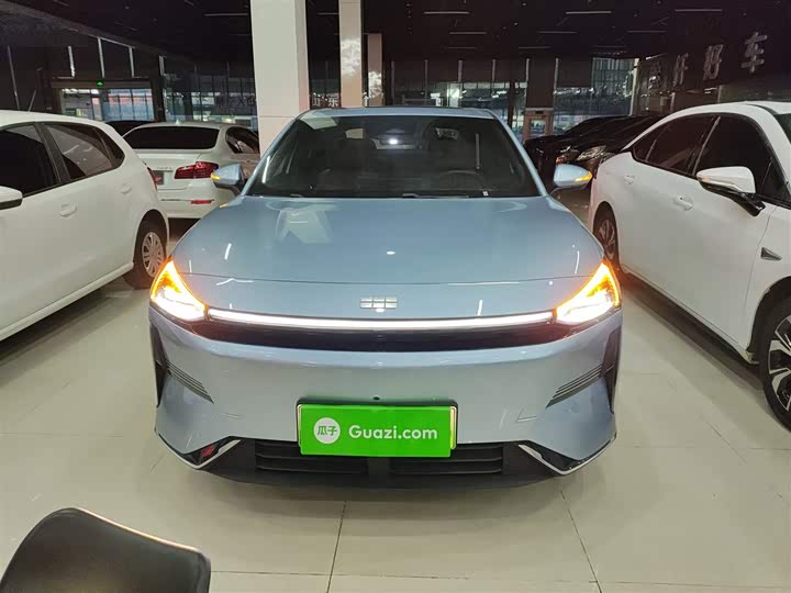 Geely Galaxy L6 2025 2025款 EM-i 140km 星舰版