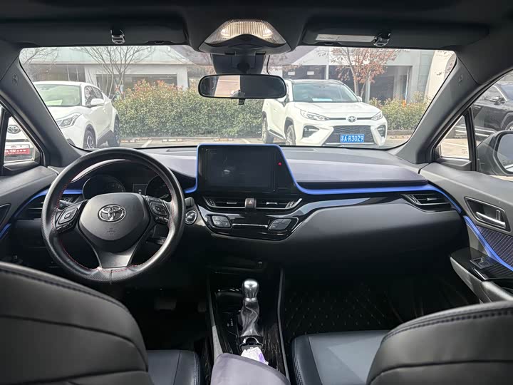 Toyota C-HR 2021 2021款 2.0L 舒适版