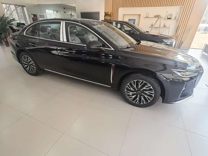 Hongqi H5 2025 2025款 2.0T 自动旗畅版