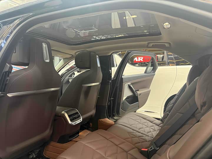 BMW 7 Series 2023 2023款 735Li 豪华套装