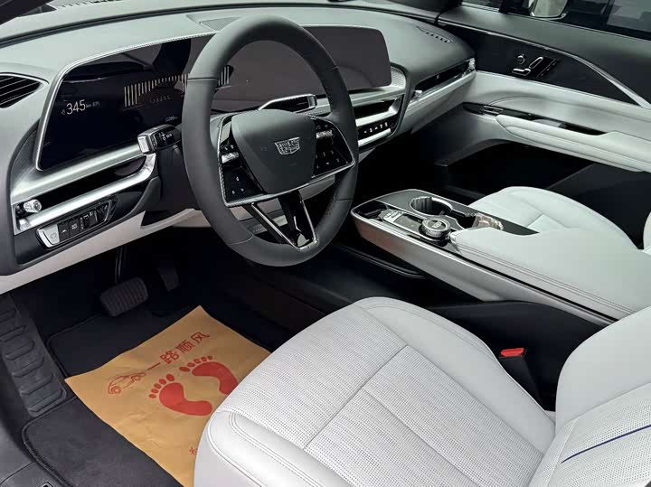 Cadillac Lyriq 2024 2024款 后驱标准续航豪华版 SUPER CRUISE