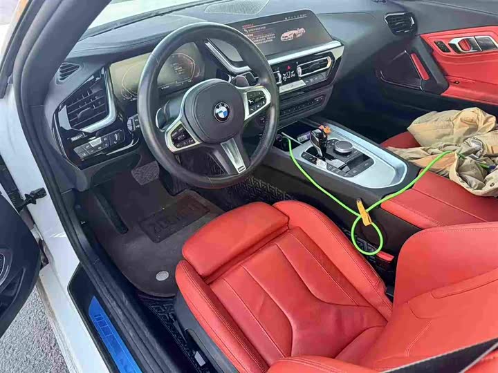 BMW Z4 2023 2023款 sDrive 25i M运动曜夜套装