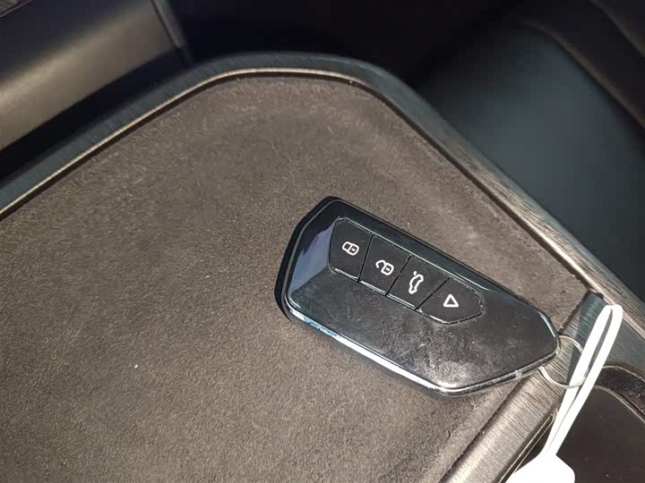 Dongfeng Aeolus L7 2025 2025款 518畅享型