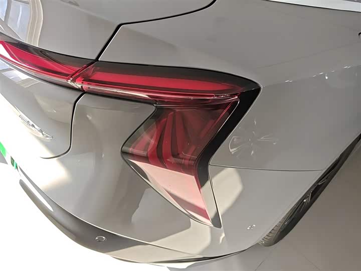 Hongqi EH7 2025 2025款 600 智选版