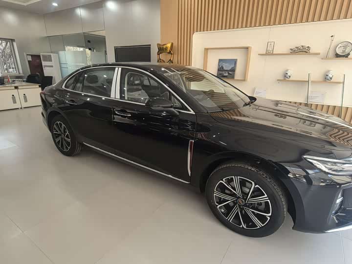 Hongqi H5 Hybrid 2025 2025款 130 超混版