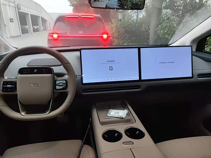 LiXiang i8 2025 2025款 标准版