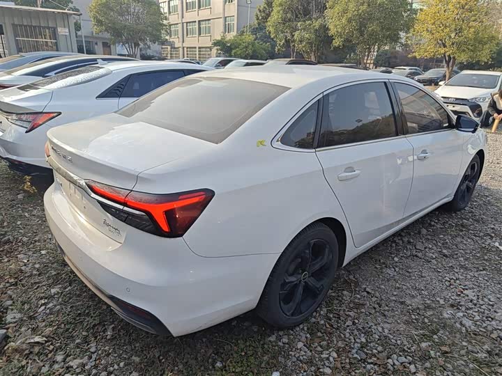 Roewe i6 Max 2020 2020款 300TGI 自动爽酷智驾版