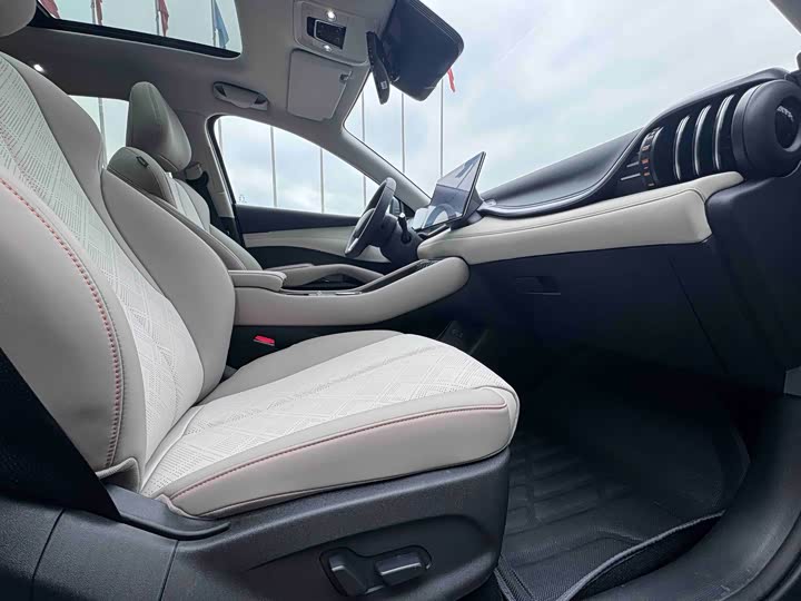 BYD Yuan Plus 2025 2025款 智驾版 510KM 超越型