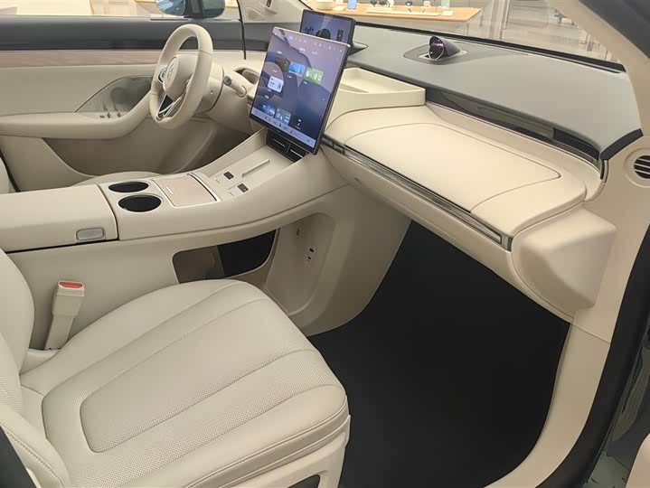 Luxeed R7 2025 2025款 增程 360km Max