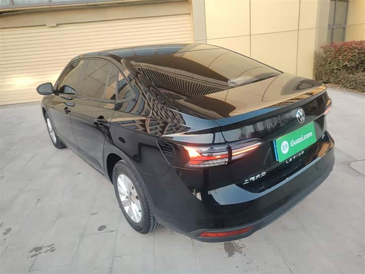 Volkswagen Lavida 2025 2025款 新锐 1.5L 出众新逸版