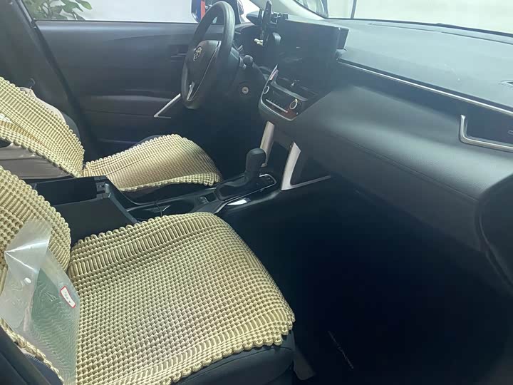 Toyota Frontlander 2024 2024款 2.0L CVT领先版