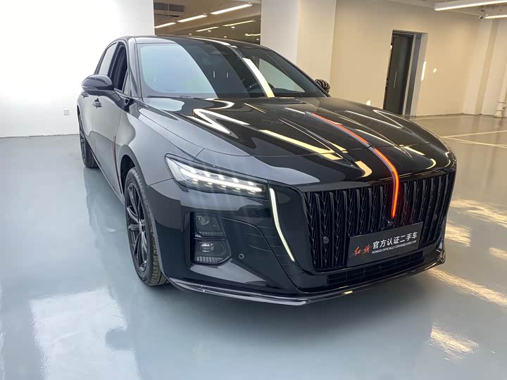 Hongqi H5 2025 2025款 2.0T 自动玄影200万辆纪念版