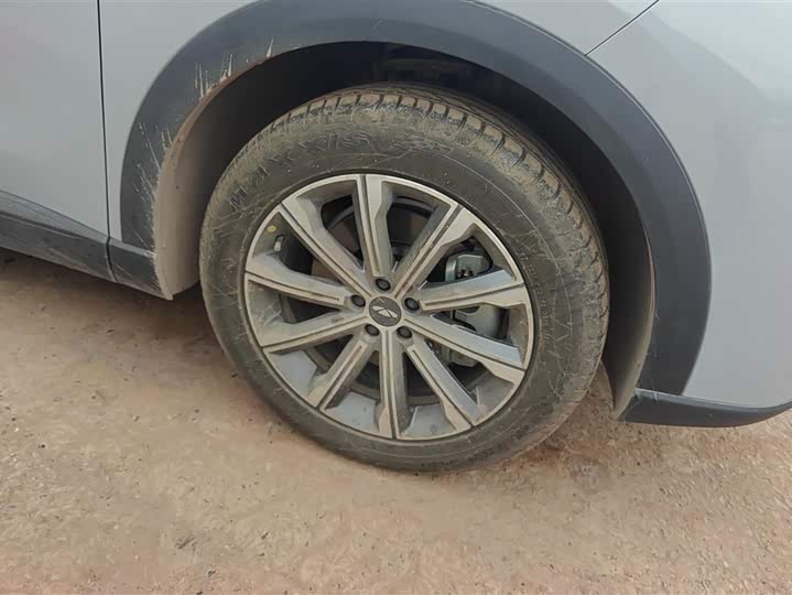 Chery Fulwin T9 2025 2025款 120 长续航版尊荣型 7座 磷酸铁锂