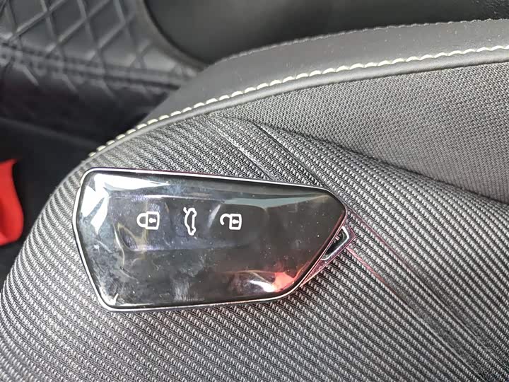 Volkswagen ID.Unyx 2024 2024款 Pro 长续航版