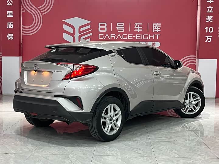 Toyota C-HR 2022 2022款 2.0L 舒适版