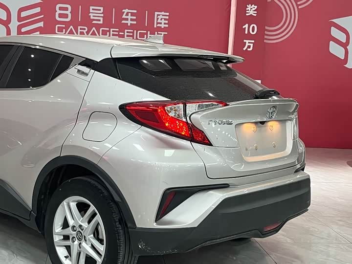 Toyota C-HR 2022 2022款 2.0L 舒适版