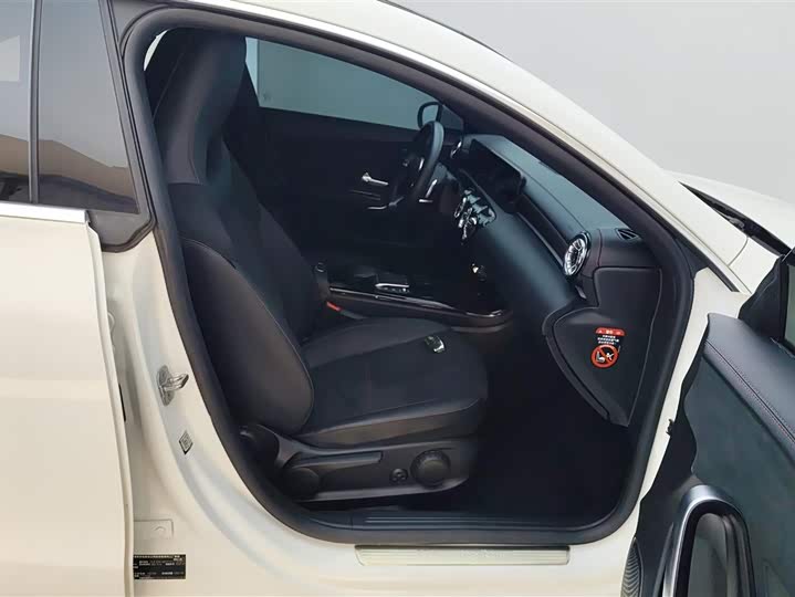 Mercedes-Benz CLA-Class 2023 2023款 CLA 200