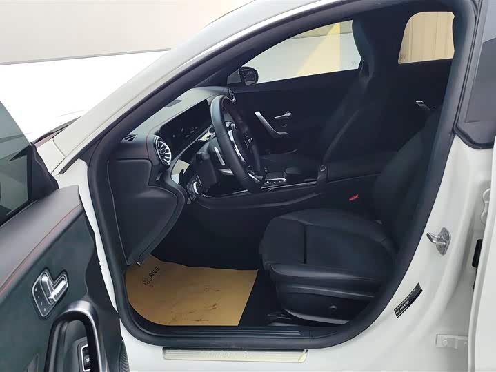 Mercedes-Benz CLA-Class 2023 2023款 CLA 200