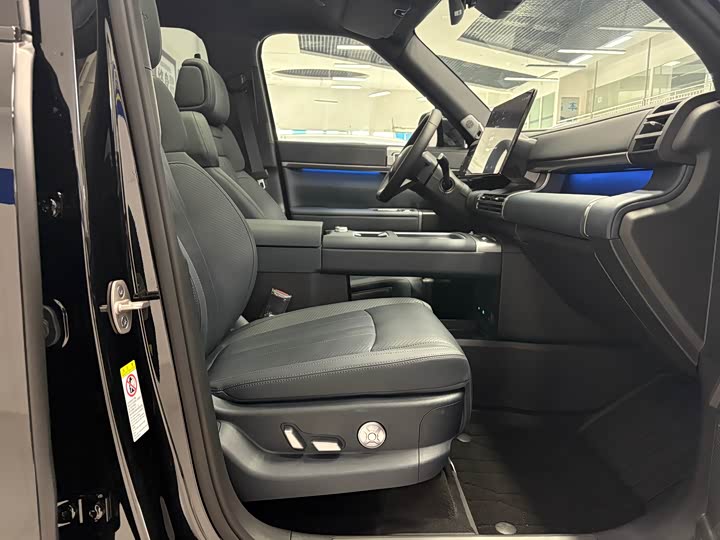 BYD FangChengBao Titanium 7 (Tai 7) 2025 2025款 190KM四驱Ultra版