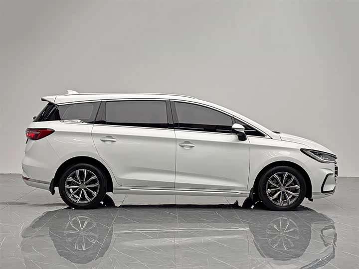 BYD Song Max 2021 2021款 升级版 1.5T 自动尊贵型 7座