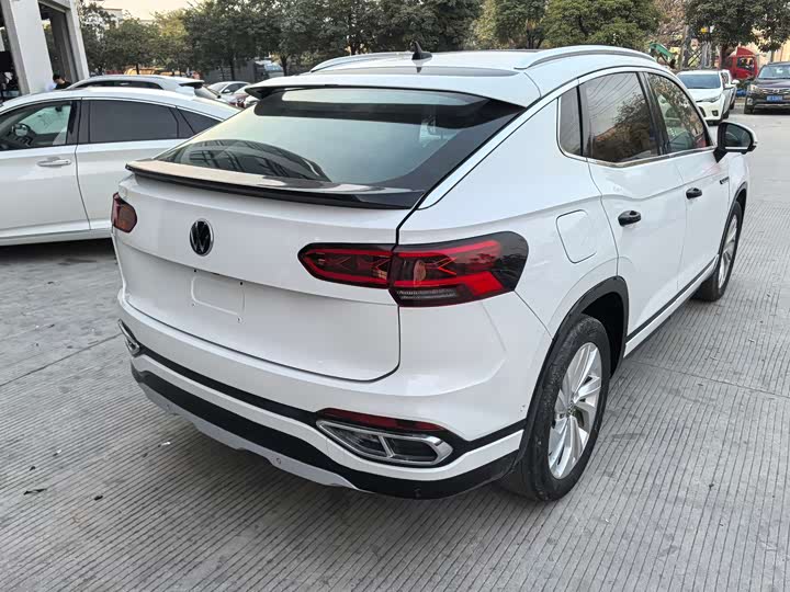 Volkswagen Tayron X 2020 2020款 330TSI 两驱尊贵智联版