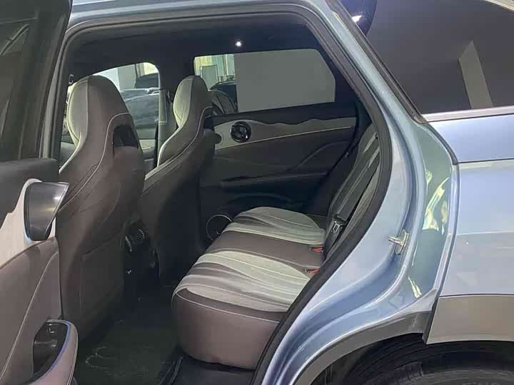 BYD Frigate 07 2023 2023款 DM-i 205KM 旗舰型