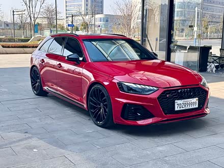 Audi RS 4 2022 2022款 RS4 Avant 黑曜版