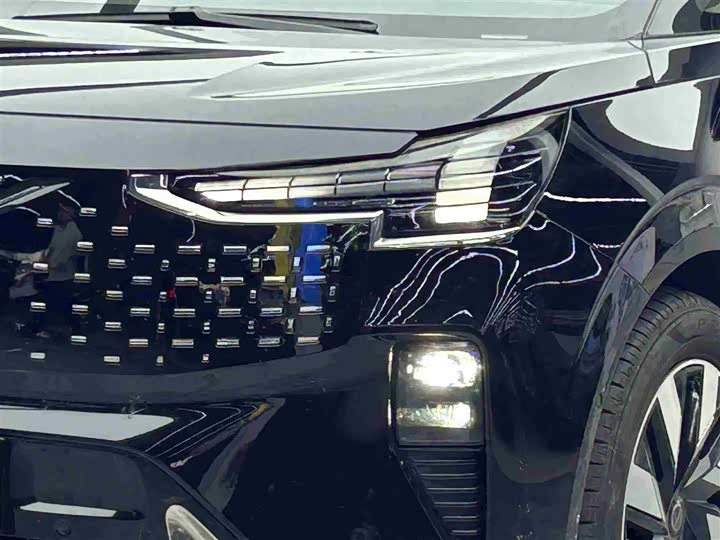 Volvo EM90 2025 2025款 Ultra 六座