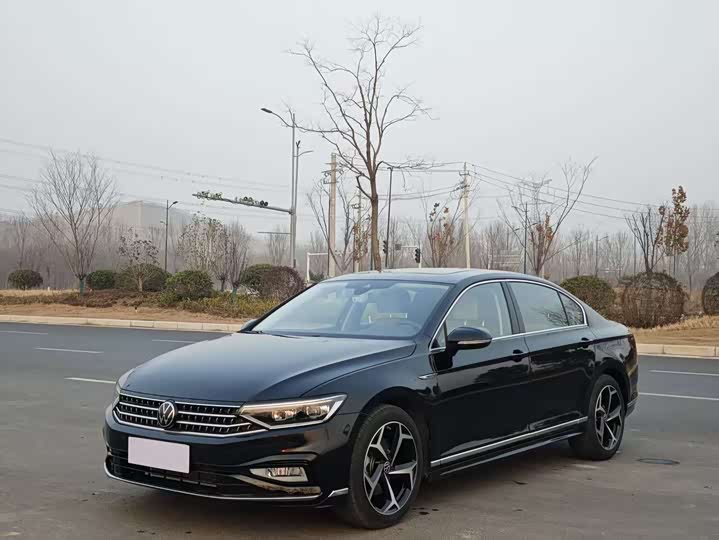 Volkswagen Magotan 2025 2025款 众享款 330TSI DSG豪华型
